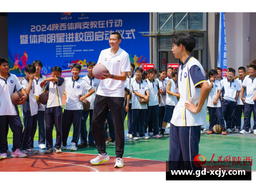 中国体育明星走进校园与学生亲密互动，共享成长之路